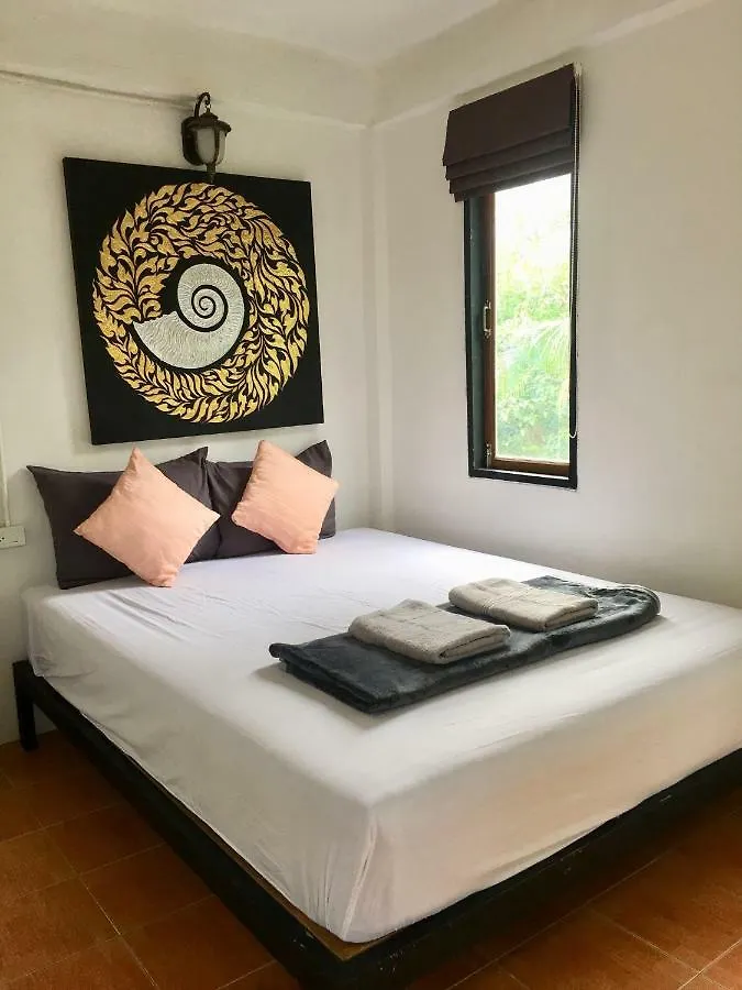 Hotel 4U Ko Tao 2*,
